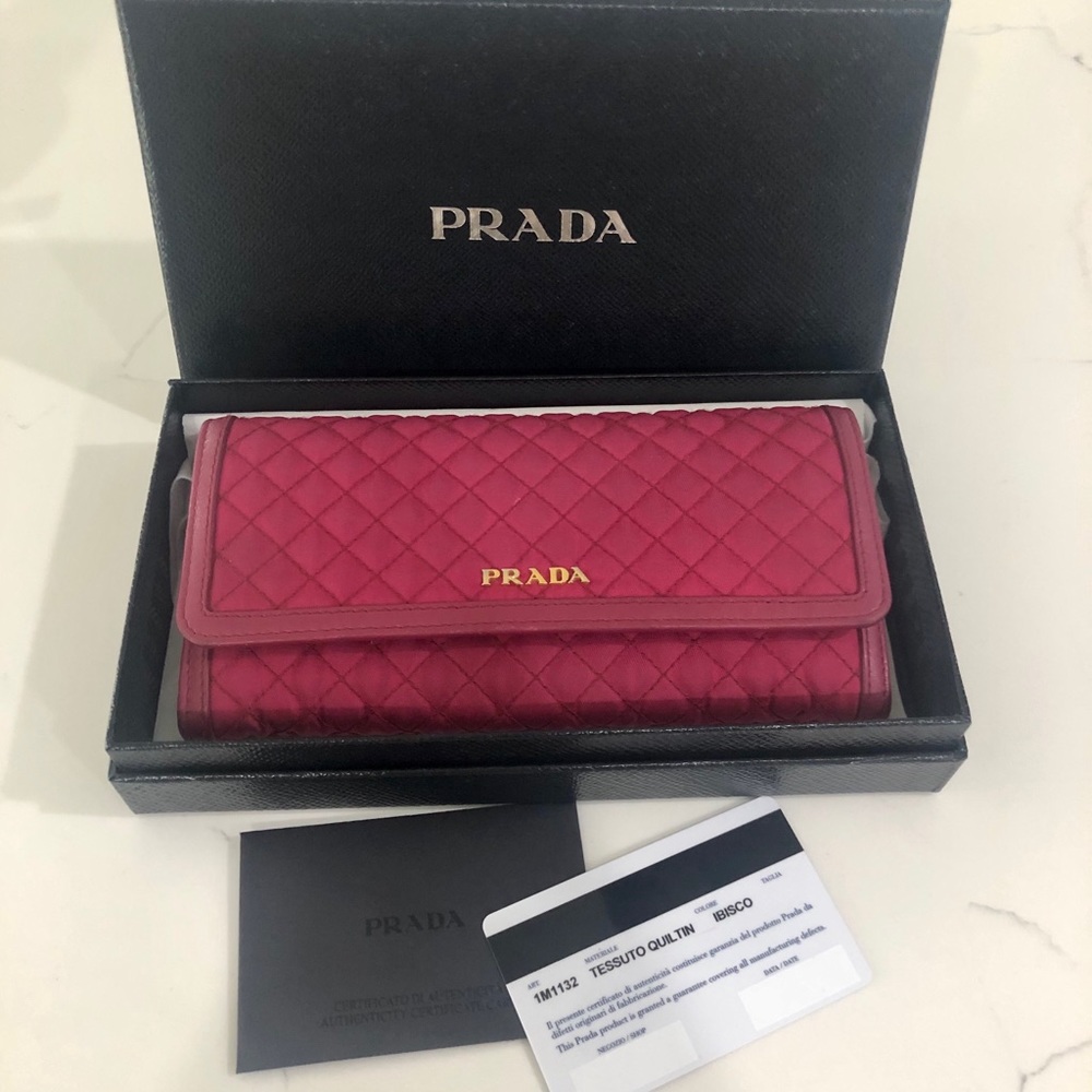 PRADA WALLET